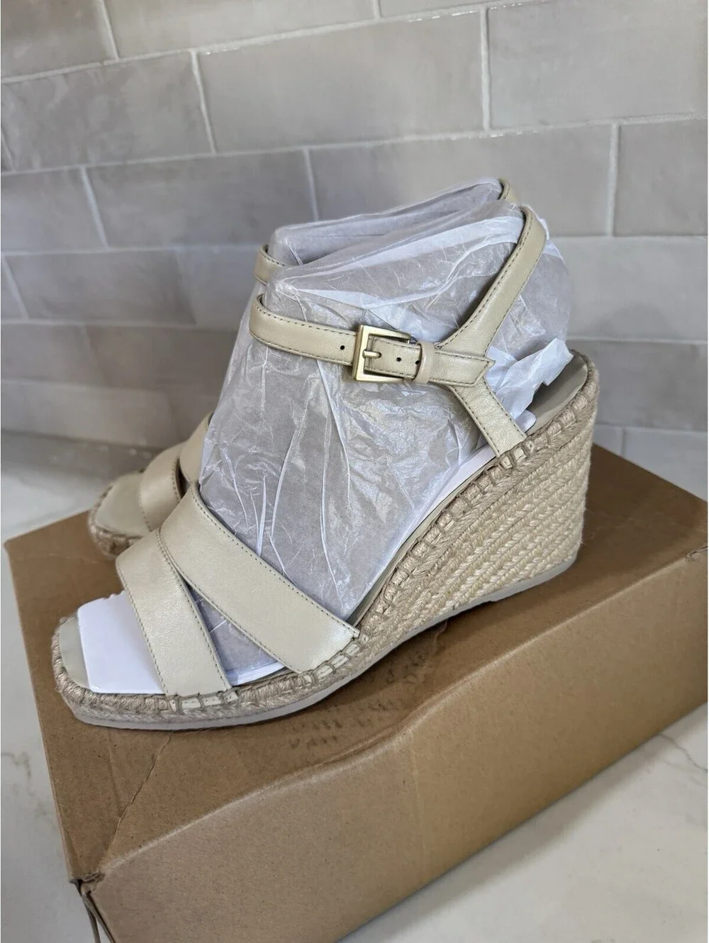 Vince Gwen Women's Espadrille Wedge Sandals Moonlight Size 8.5 NWT